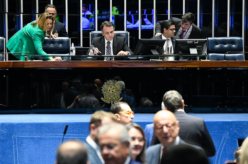 Mesa:
senadora Leila Barros (PDT-DF);
presidente do Senado Federal, senador Rodrigo Pacheco (PSD-MG);
secretário-geral da Mesa do Senado Federal, Gustavo A. Sabóia Vieira.