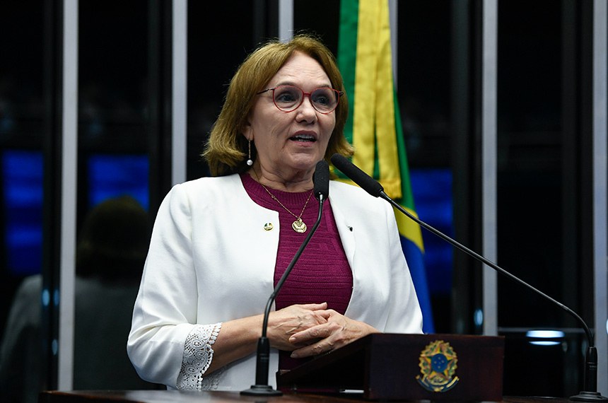 Em discurso, à tribuna, senadora Zenaide Maia (PSD-RN).
