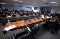 Na CAS, debatedores cobram revisão da tabela do SUS para órteses e próteses