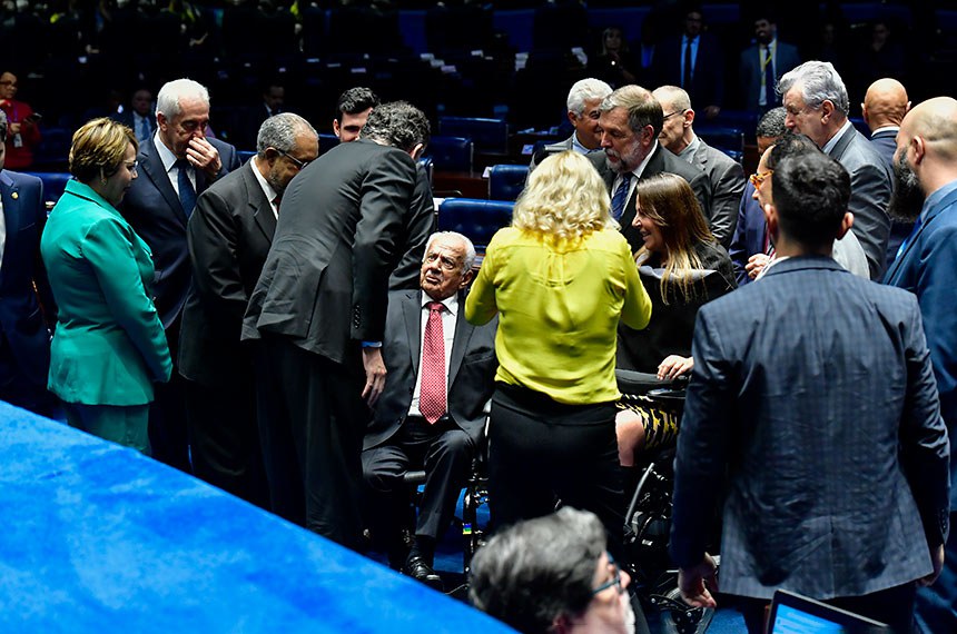 Participam: 
senador Paulo Paim (PT-RS); 
senadora Mara Gabrilli (PSD-SP); 
senadora Jussara Lima (PSD-PI); 
senador Otto Alencar (PSD-BA); 
presidente do Senado Federal, senador Rodrigo Pacheco (PSD-MG); 
senador Flávio Arns (PSB-PR); 
senador Astronauta Marcos Pontes (PL-SP); 
senador Fabiano Contarato (PT-ES); 
senador Hamilton Mourão (Republicanos-RS); 
senador Luis Carlos Heinze (PP-RS); 
senador Jorge Kajuru (PSB-GO).