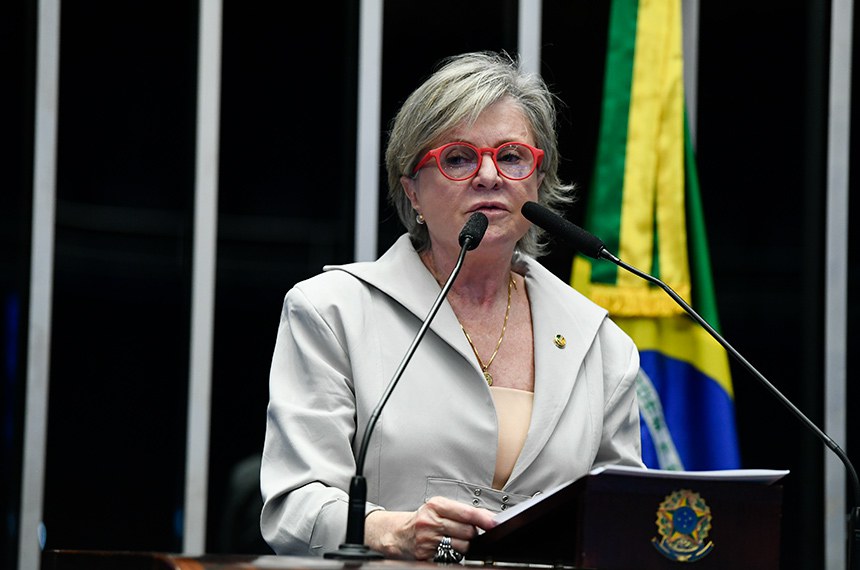 Em discurso, à tribuna, senadora Margareth Buzetti (PSD-MT).