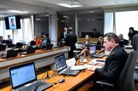 Vai à Câmara incentivo à empresa que contratar idoso