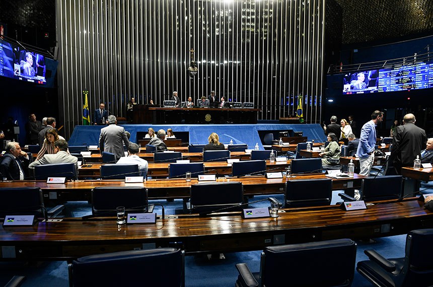 Mesa:  
senador Weverton (PDT-MA); 
presidente em exercício do Senado Federal, senador Veneziano Vital do Rêgo (MDB-PB);
secretário-geral adjunto da Mesa do Senado Federal, Ivan Furlan Falconi.