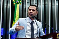 Cleitinho critica pautas do STF e propõe mudanças na minirreforma eleitoral
