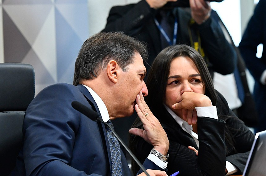 Mesa: 
presidente da CPMI do 8 de Janeiro, deputado Arthur Oliveira Maia (União-BA); 
relatora da CPMI do 8 de Janeiro, senadora Eliziane Gama (PSD-MA).