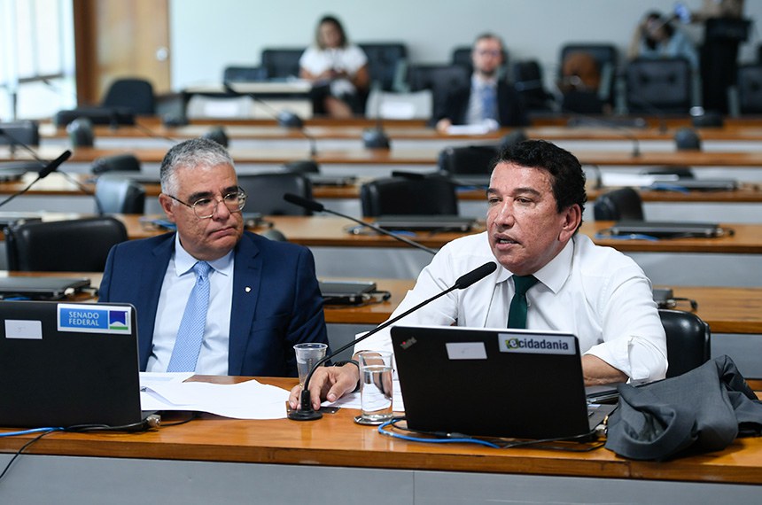 Bancada:
senador Eduardo Girão (Novo-CE);
senador Magno Malta (PL-ES) - em pronunciamento.