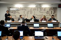 Fim dos 'saidões' divide opiniões em audiência na CSP