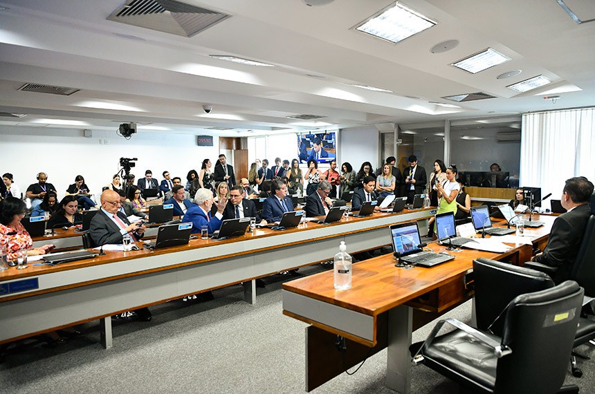 Bancada:
senadora Damares Alves (Republicanos-DF); 
senador Esperidião Amin (PP-SC); 
senador Jaques Wagner (PT-BA); 
senador Mauro Carvalho Junior (União-MT); 
senador Fernando Farias (MDB-AL); 
senador Rogério Carvalho (PT-SE); 
senador Rodrigo Cunha (Podemos-AL).