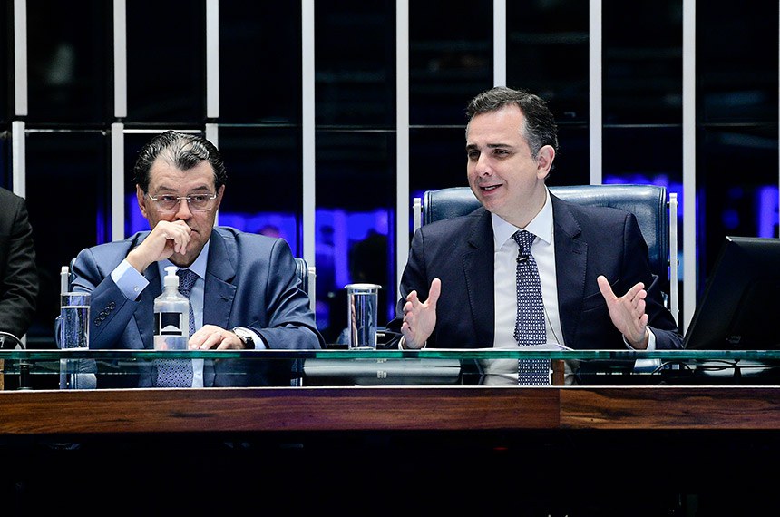 Mesa: 
relator da Proposta de Emenda à Constituição nº 45/2019 (PEC 45/2019), senador Eduardo Braga (MDB-AM); 
presidente do Senado Federal, senador Rodrigo Pacheco (PSD-MG) - em pronunciamento.