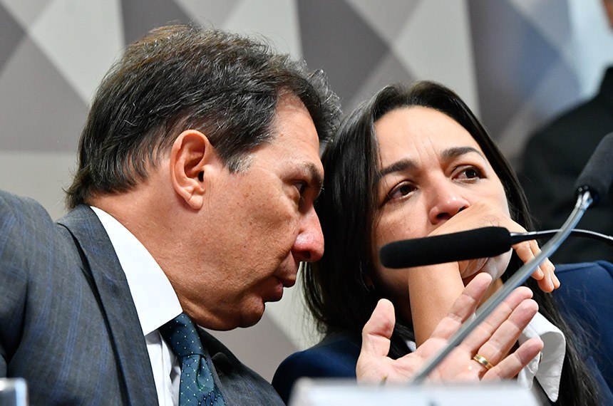 Mesa: 
presidente da CPMI do 8 de Janeiro, deputado Arthur Oliveira Maia (União-BA); 
relatora da CPMI do 8 de Janeiro, senadora Eliziane Gama (PSD-MA).