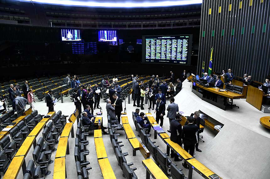 Mesa: 
vice-presidente da Câmara dos Deputados, deputado Marcos Pereira (Republicanos-SP);
secretário-geral da Mesa do Senado Federal, Gustavo A. Sabóia Vieira.
