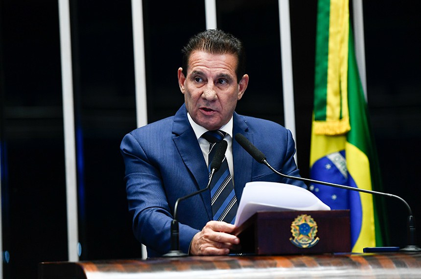 Em discurso, à tribuna, senador Vanderlan Cardoso (PSD-GO).