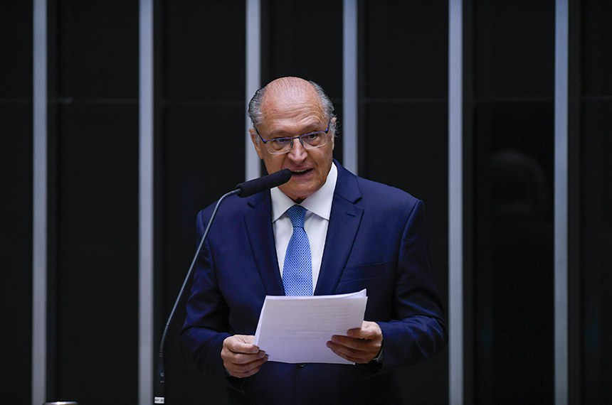 Em discurso, à tribuna, vice-presidente da República, Geraldo Alckmin.