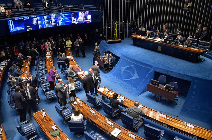 Mesa:  
senador Eduardo Braga (MDB-AM);
presidente do Senado Federal, senador Rodrigo Pacheco (PSD-MG); 
secretário-geral da Mesa do Senado Federal, Gustavo A. Sabóia Vieira;
senador Romário (PL-RJ).