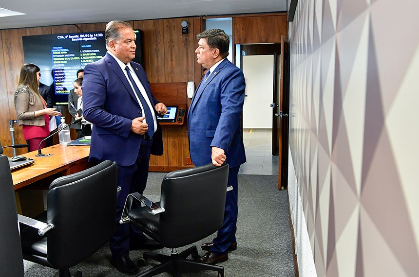 Participam:
presidente da CTIA, senador Carlos Viana (Podemos-MG); 
senador Eduardo Gomes (PL-TO).