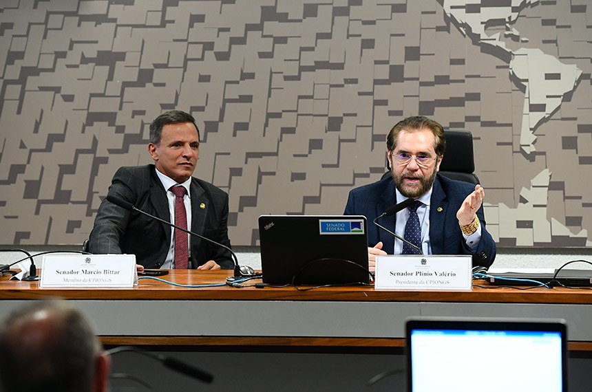 Mesa:
relator da CPIONGS, senador Marcio Bittar (União-AC);
presidente da CPIONGS, senador Plínio Valério (PSDB-AM).