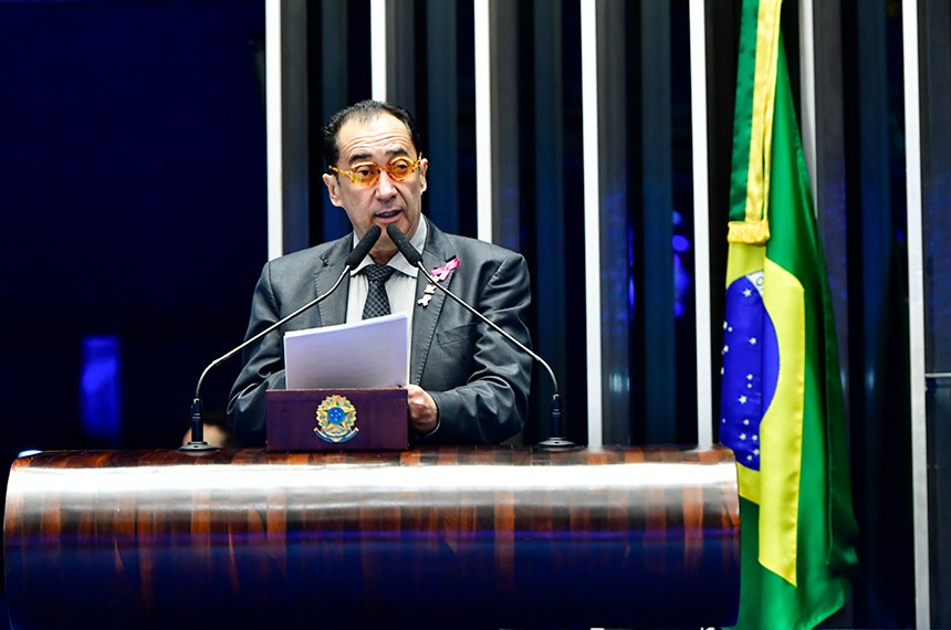 Em discurso, à tribuna, senador Jorge Kajuru (PSB-GO).