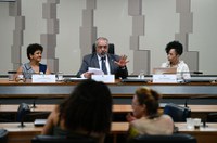Especialistas pedem cumprimento da lei sobre ensino da cultura afro-brasileira