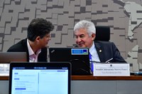IA: debatedores vêem avanços na saúde e pedem regulamentação menos detalhada