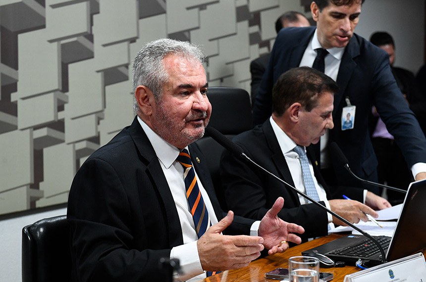 Mesa: 
vice-presidente da CAE, senador Angelo Coronel (PSD-BA); 
presidente da CAE, senador Vanderlan Cardoso (PSD-GO).
