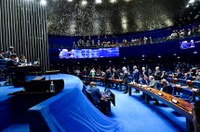 PEC que limita decisões monocráticas no STF passa por 1ª sessão de discussão