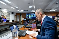 CMA aprova garantia de acesso e o uso público das praias e do mar