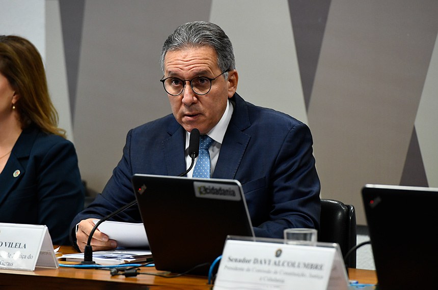 Mesa: 
indicada para o cargo de ministra no Superior Tribunal de Justiça (STJ), Daniela Rodrigues Teixeira (MSF 60/2023); 
indicado para o cargo de ministro Superior Tribunal de Justiça (STJ), José Afrânio Vilela (MSF 62/2023). 