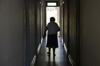 Plenário vota criação de pensão para filhos de hansenianos e de cargos para o STM