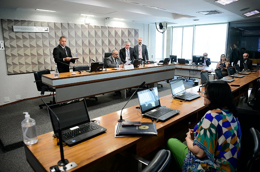 Bancada:
senadora Damares Alves (Republicanos-DF).