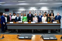 Indicação de mulher negra ao STF é defendida em audiência