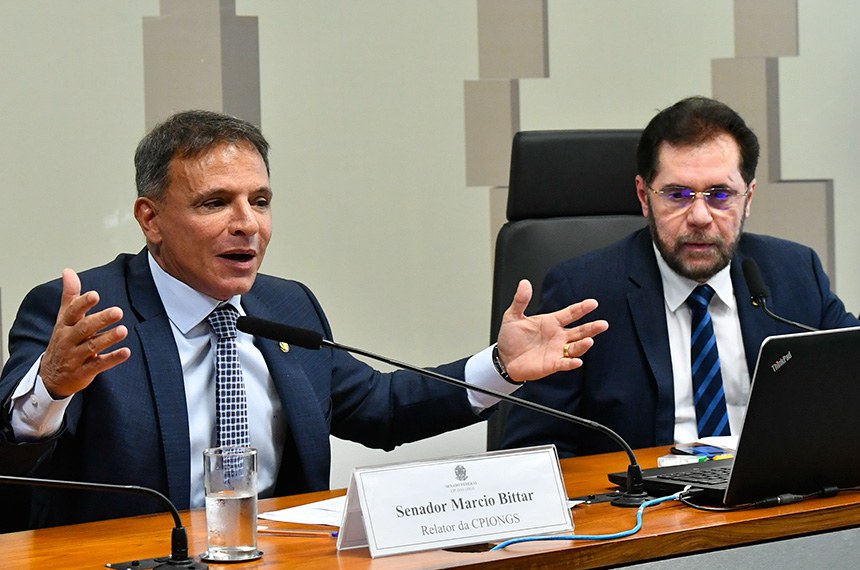 Mesa:
relator da CPIONGS, senador Marcio Bittar (União-AC) - em pronunciamento; 
presidente da CPIONGS, senador Plínio Valério (PSDB-AM).
