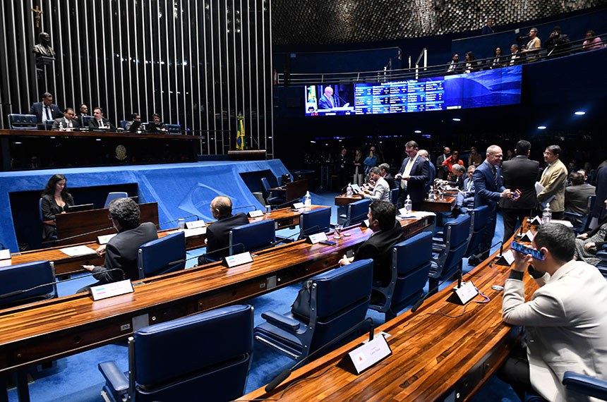 Mesa: 
senador Weverton (PDT-MA); 
presidente do Senado Federal, senador Rodrigo Pacheco (PSD-MG); 
secretário-geral da Mesa do Senado Federal, Gustavo A. Sabóia Vieira;
senador Giordano (MDB-SP).