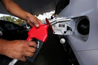 Crédito de R$ 15 bi compensará estados por perda com ICMS de combustíveis