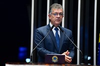 Laércio alerta para possível adiamento de projeto da Petrobras em Sergipe