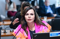 Comissão aprova penas maiores para feminicídio