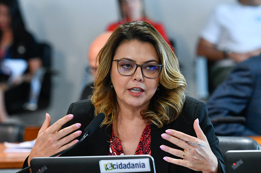 Leila Barros cobrou resposta à 'epidemia' de feminicídios: no DF, foram 32 casos de janeiro a outubro - Foto: Geraldo Magela/Agência Senado