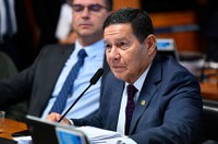 Comissão de Segurança Pública aprova dois convites para ouvir Flávio Dino