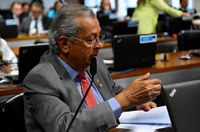 Novo indicado de Lula à DPU tem voto favorável do relator na CCJ