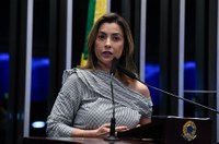 Soraya Thronicke defende regulamentação para cigarros eletrônicos no Brasil