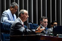 Adiada votação sobre criação de política de atenção psicossocial nas escolas