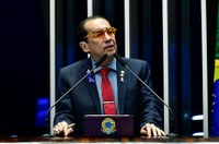 Kajuru elogia operação da Polícia Federal contra o tráfico internacional de armas