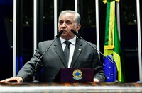 Izalci avalia importância de transparência no processo eleitoral