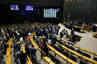 Congresso decide manter a maioria dos vetos presidenciais