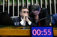 Líderes comentam pauta de votações da próxima semana