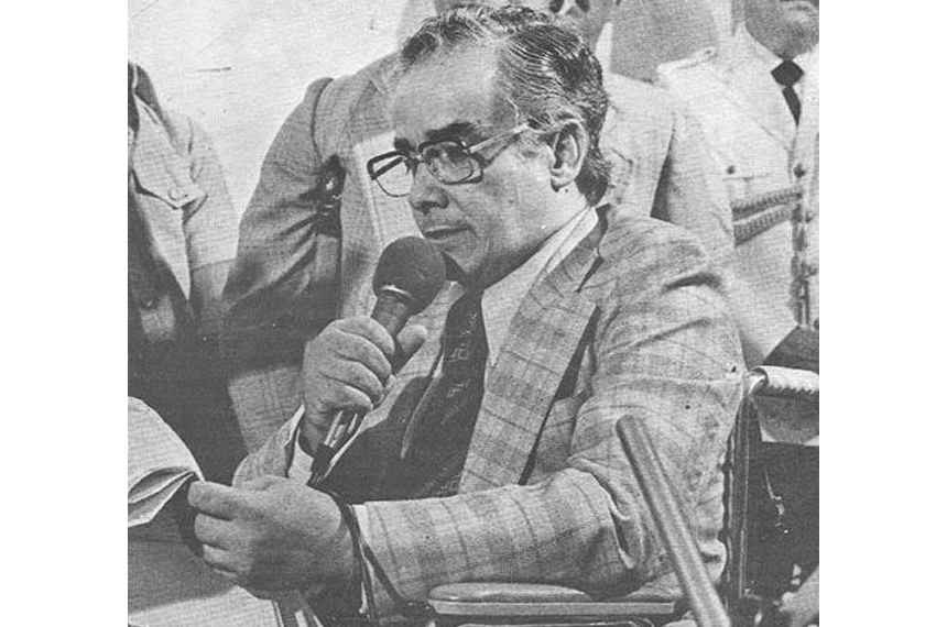 Robson durante evento em data desconhecida. Ele morreu em 1987, depois de se dedicar por 28 anos ao paradesporto - Foto: Hypeness