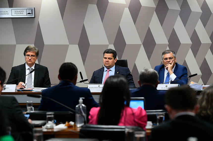 Pela primeira vez, indicados para o STF e para a PGR são sabatinados ao mesmo tempo na CCJ - Foto: Marcos Oliveira/Agência Senado