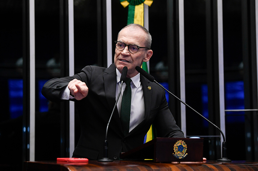 Contarato relatou o projeto na CMA e no Plenário, em 28 de novembro - Foto: Jefferson Rudy/Agência Senado