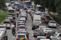 Medida Provisória cria o Programa Mover para descarbonizar veículos brasileiros