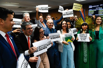 Participam:
senador Randolfe Rodrigues (Rede-AP);
senador Fabiano Contarato (PT-ES);
deputada Jandira Feghali (PCdoB-RJ); 
deputado Pastor Henrique Vieira (PSOL-RJ); 
senadora Eliziane Gama (PSD-MA);
deputado Rogério Correia (PT-MG); 
deputada Célia Xakriabá (PSOL-MG);
deputada Dandara (PT-MG);
senadora Ana Paula Lobato (PSB-MA).
