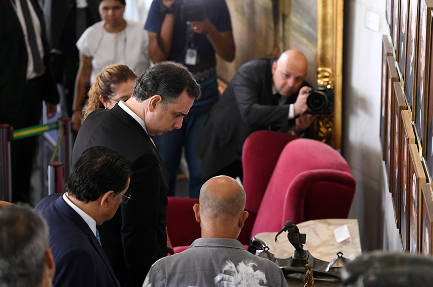 O Presidente do Senado, Rodrigo Pacheco, inspecionou as áreas danificadas - Foto: Edilson Rodrigues/Agência Senado